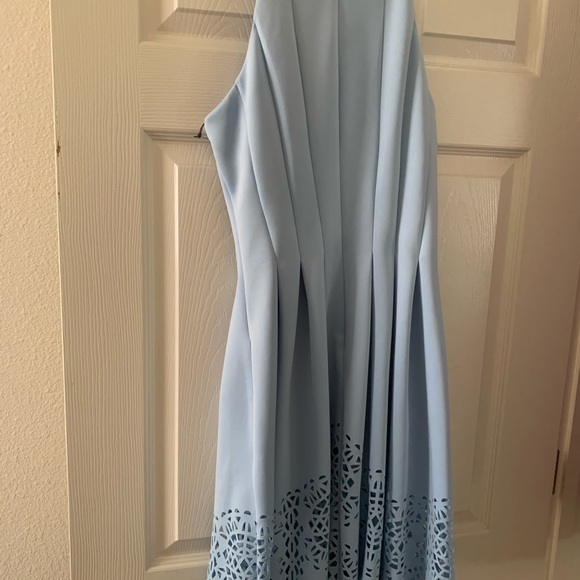 Vince Camuto NWOT size 6 dress - Picture 2 of 4